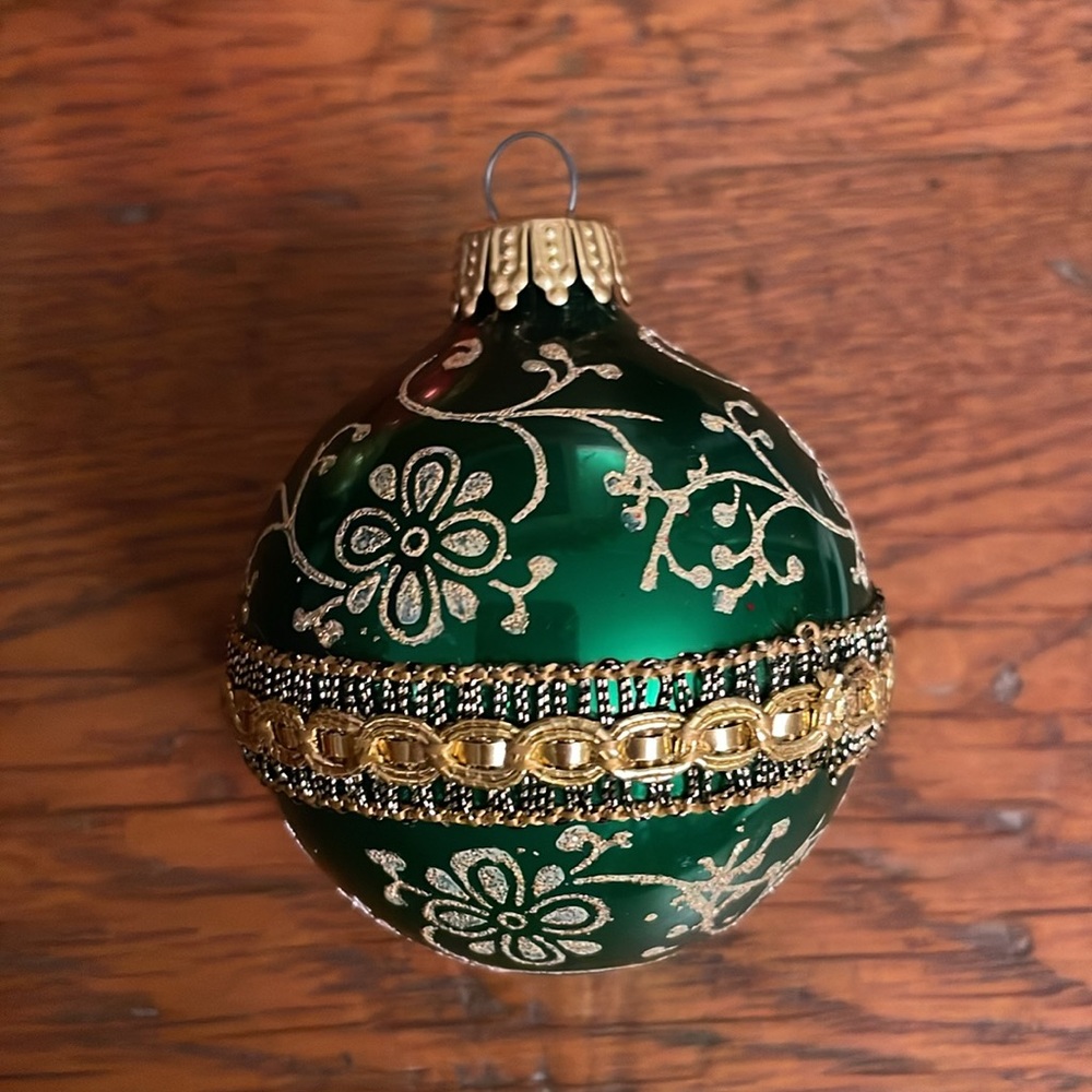Vintage Glass Christmas Ornaments - Picture 5 of 6